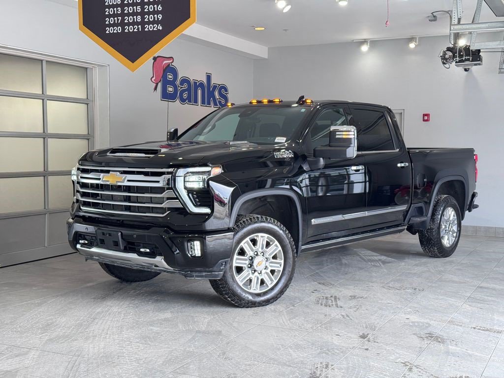 Certified 2025 Chevrolet Silverado 2500 High Country w/ Technology Package image 18