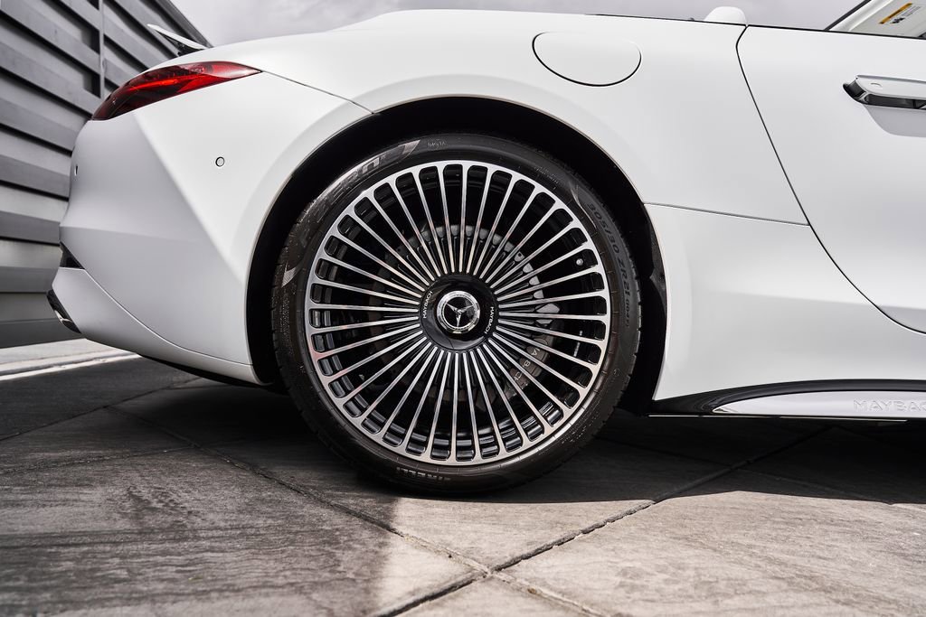 Used 2026 Mercedes-Benz Maybach SL 680 image 18