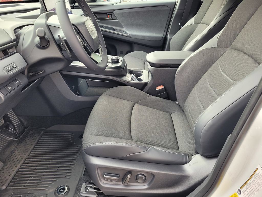 New 2026 Toyota C-HR AWD/4WD image 8