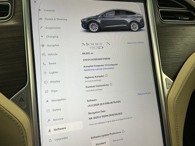 Used 2016 Tesla Model X P100D image 30