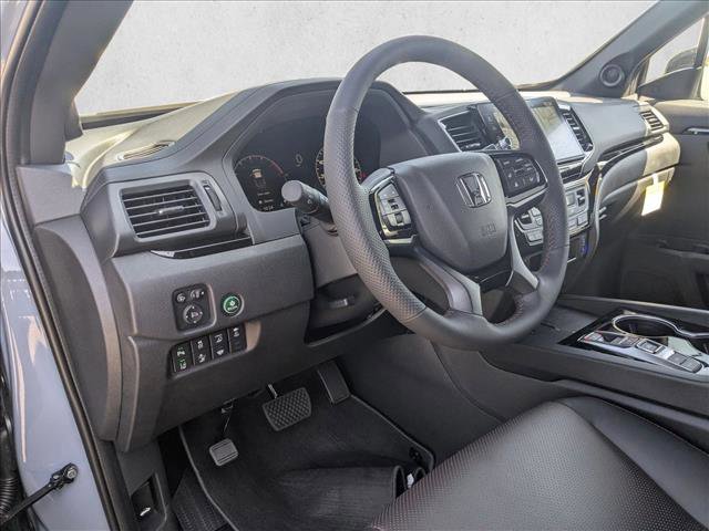 New 2026 Honda Ridgeline Black Edition image 3