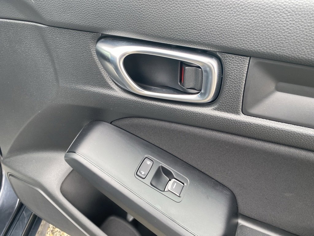 Used 2025 Honda Civic Sport image 12