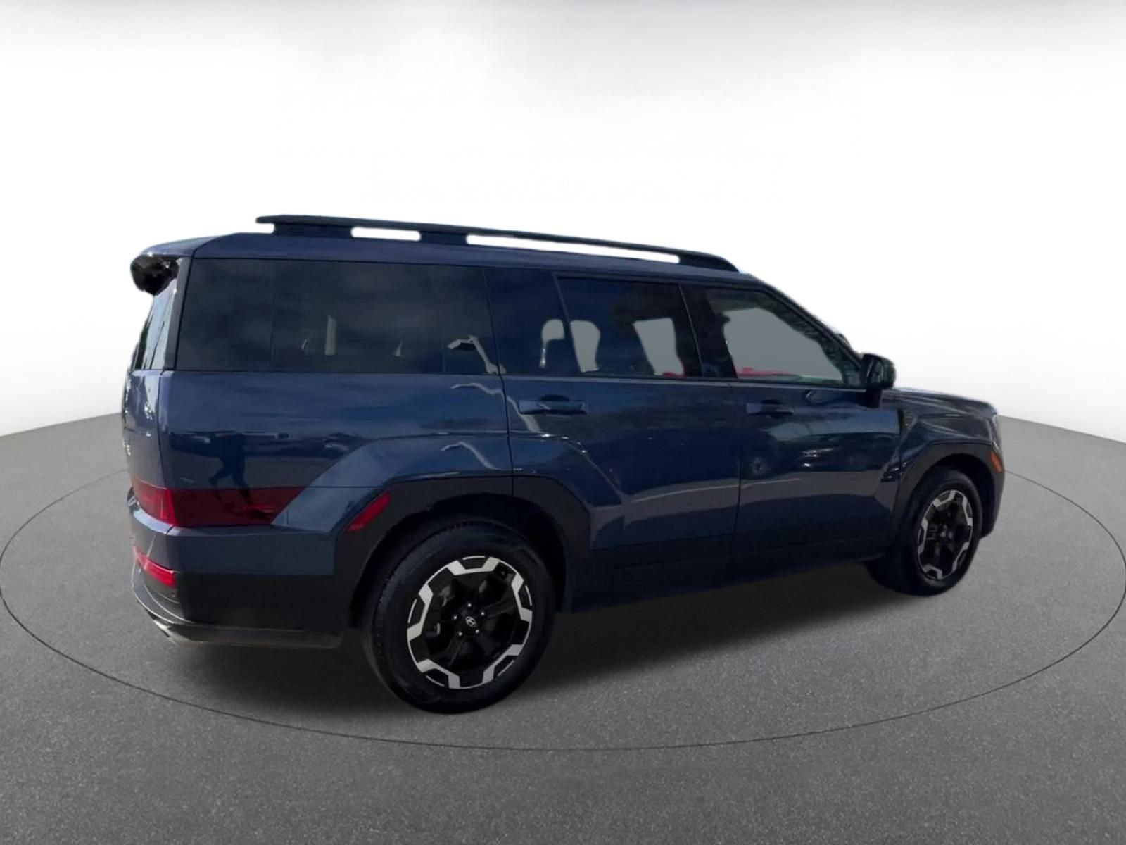 Used 2025 Hyundai Santa Fe SEL image 14