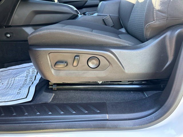 Used 2024 Chevrolet Colorado LT w/ LT Convenience Package II RWD image 14