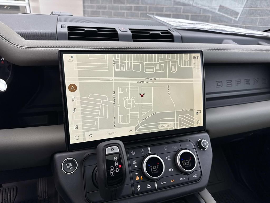 New 2026 Land Rover Defender 110 X-Dynamic SE image 23