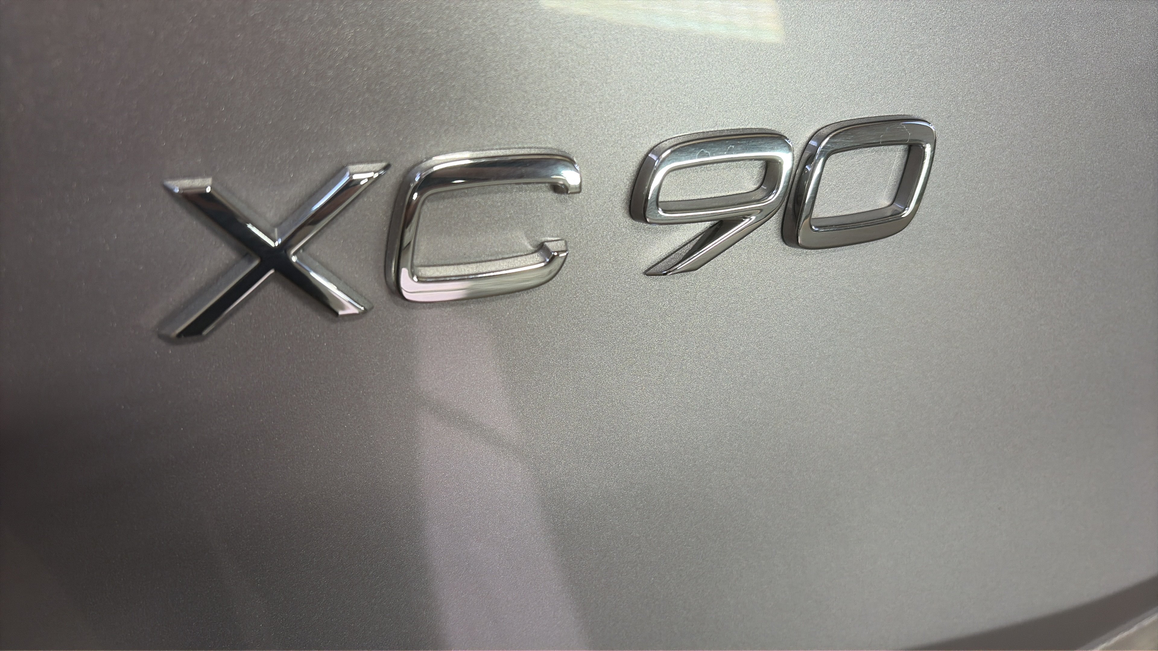Used 2026 Volvo XC90 B6 Plus w/ Protection Package Premier AWD/4WD image 35