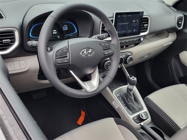 New 2026 Hyundai Venue SEL image 3