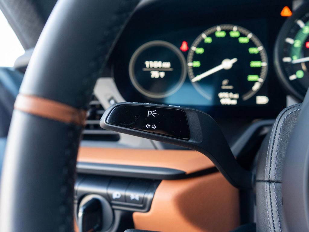 Certified 2024 Porsche 911 GT3 RS RWD image 22