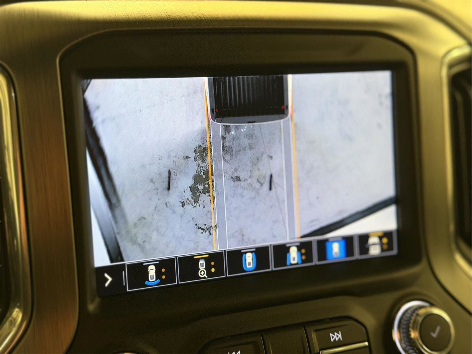 Certified 2021 GMC Sierra 3500 Denali w/ Denali Ultimate Package image 86