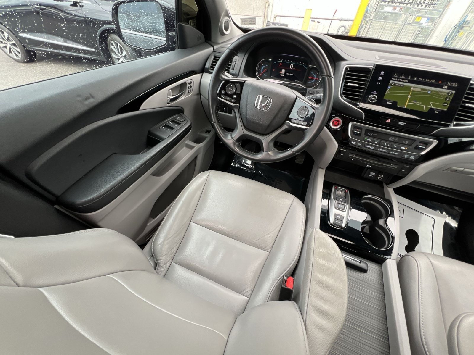Used 2019 Honda Pilot Touring image 4
