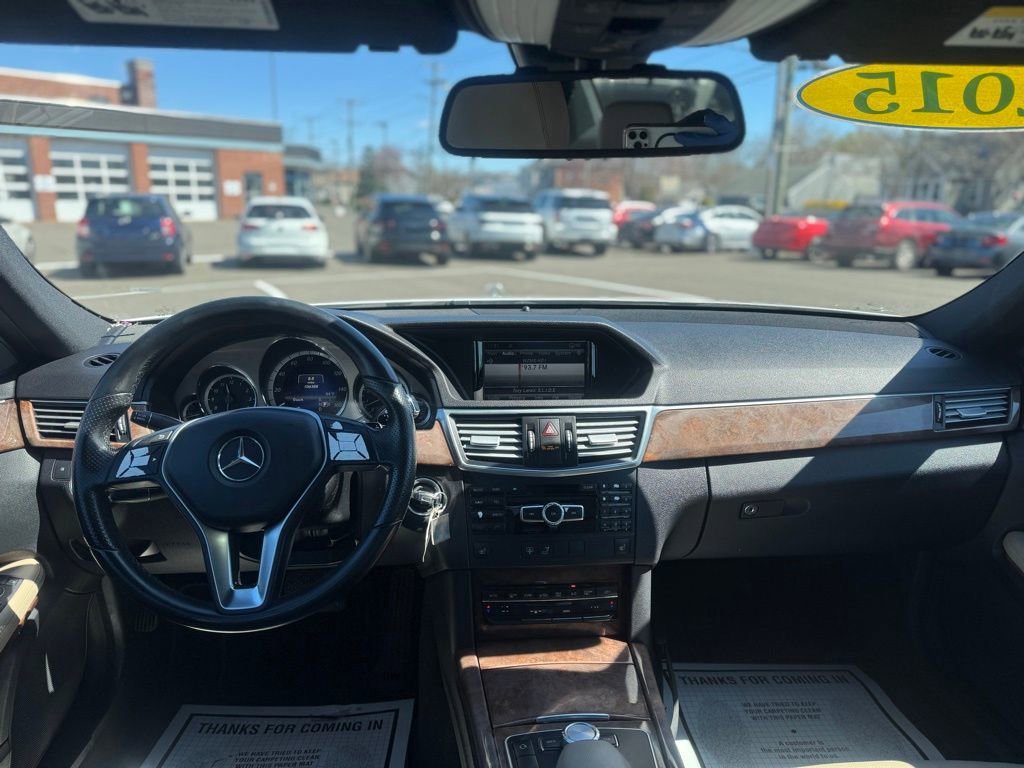 Used 2013 Mercedes-Benz E 350 Sedan image 26