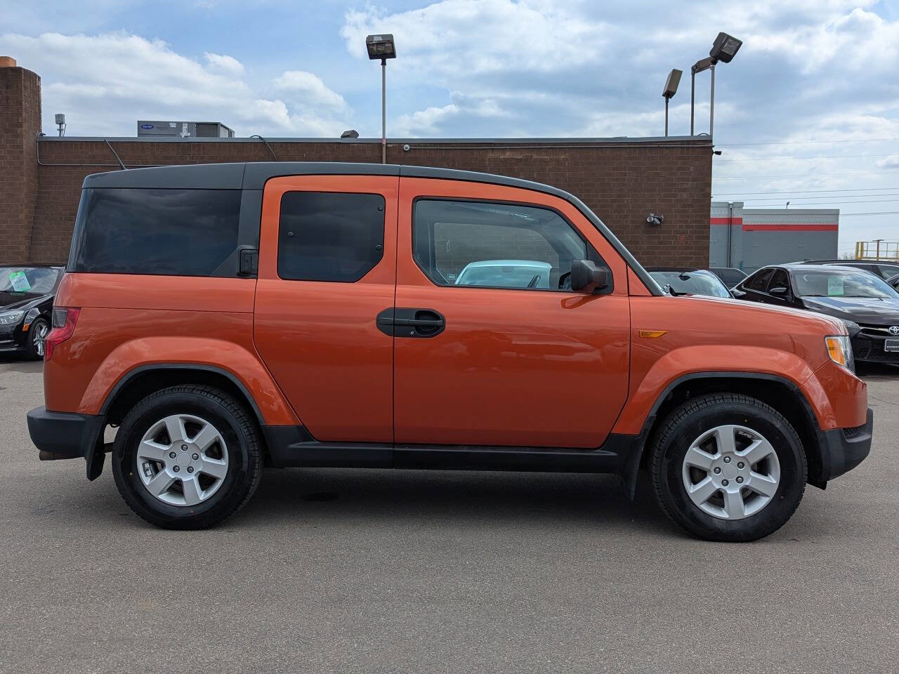 Used 2011 Honda Element EX image 3