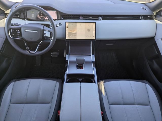 Used 2026 Land Rover Range Rover Evoque Dynamic SE AWD/4WD image 14