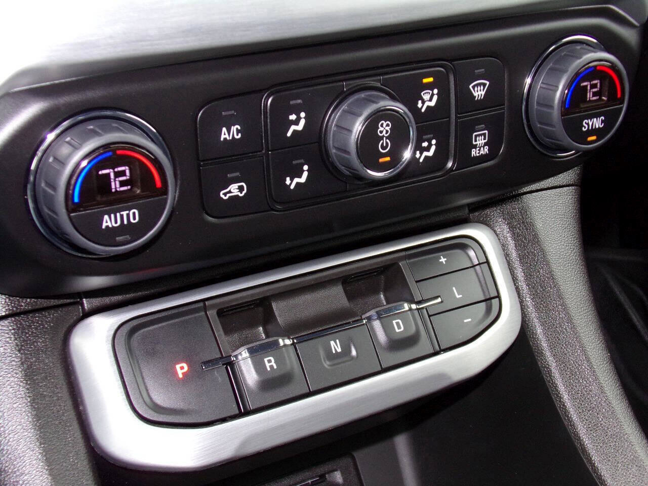 Used 2023 GMC Acadia SLE w/ Driver Convenience Package image 72