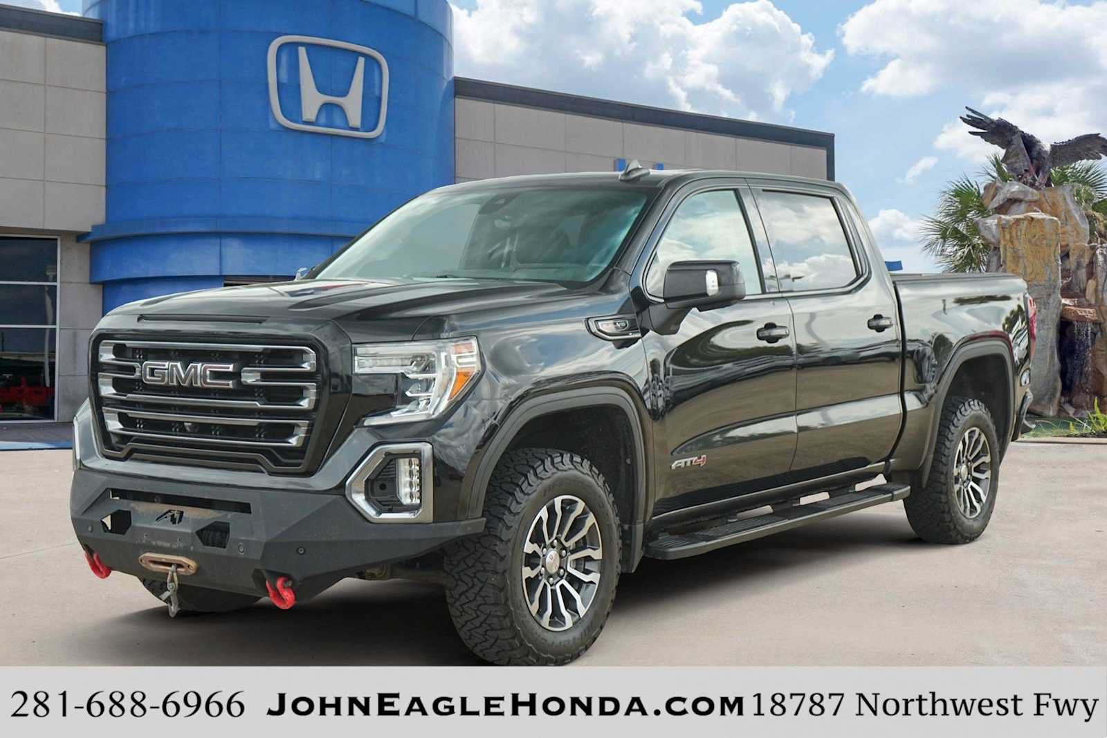 Used 2019 GMC Sierra 1500 AT4 w/ Off Road Performance Package AWD/4WD image 1