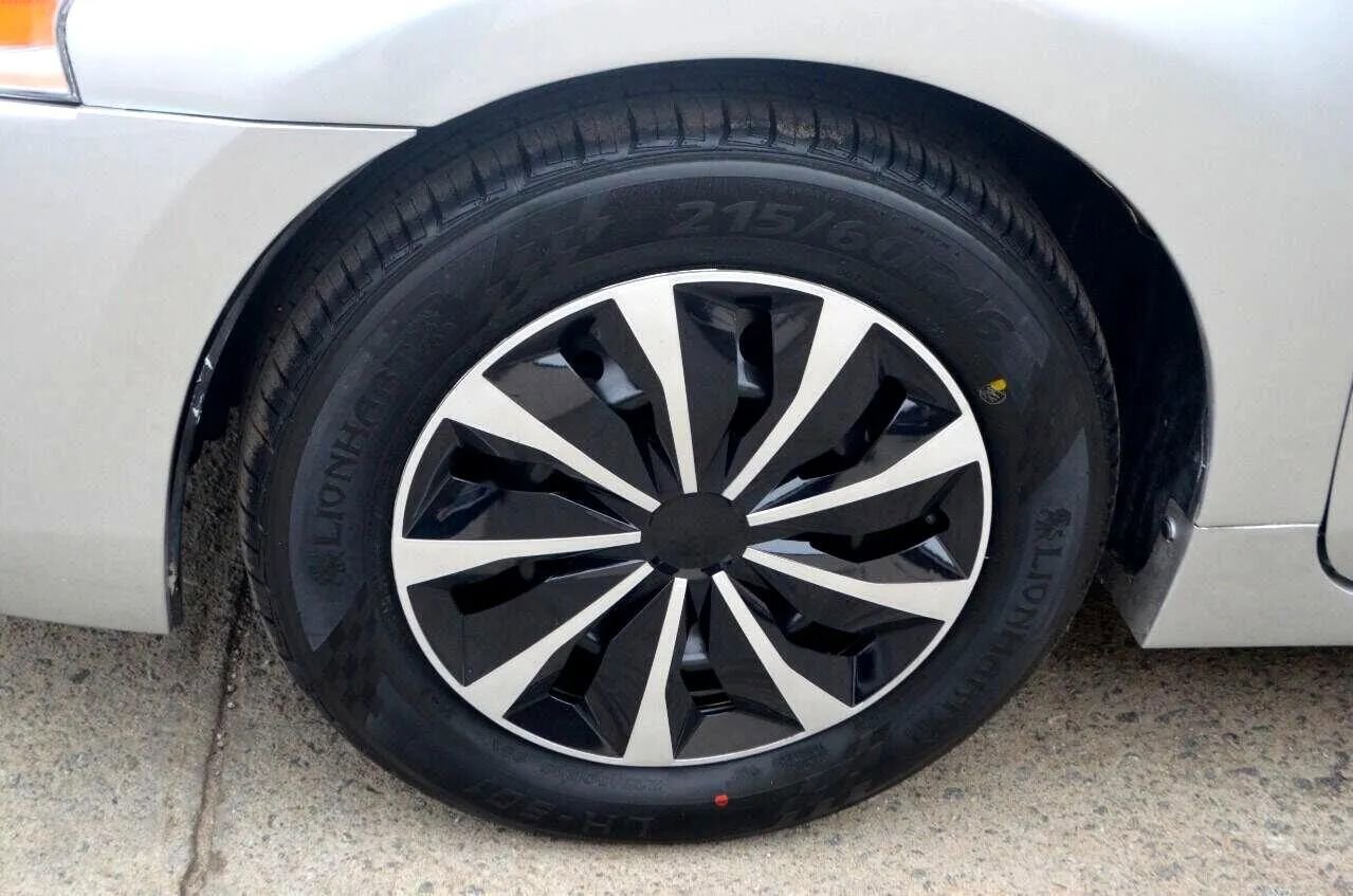 Used 2015 Nissan Altima 2.5 S w/ Power Driver Seat Package FWD image 16