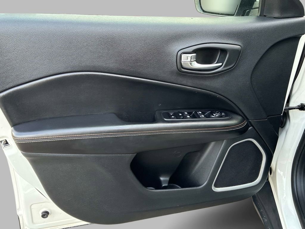 Used 2020 Jeep Compass Sport image 20