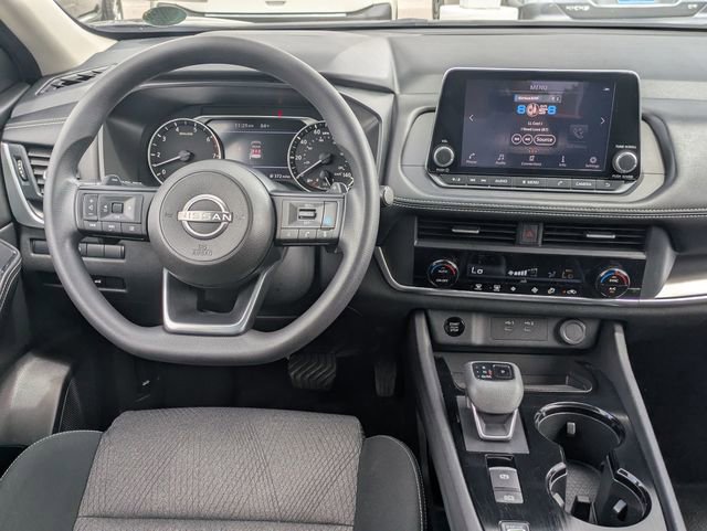 Used 2024 Nissan Rogue SV FWD image 30