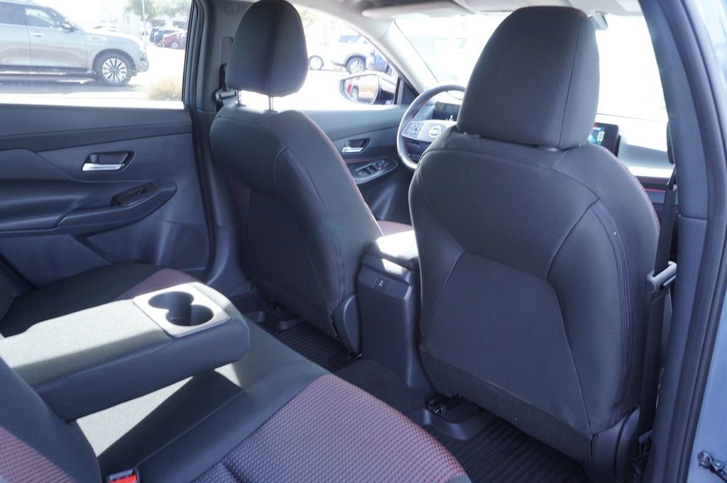 New 2026 Nissan Sentra SR FWD image 10