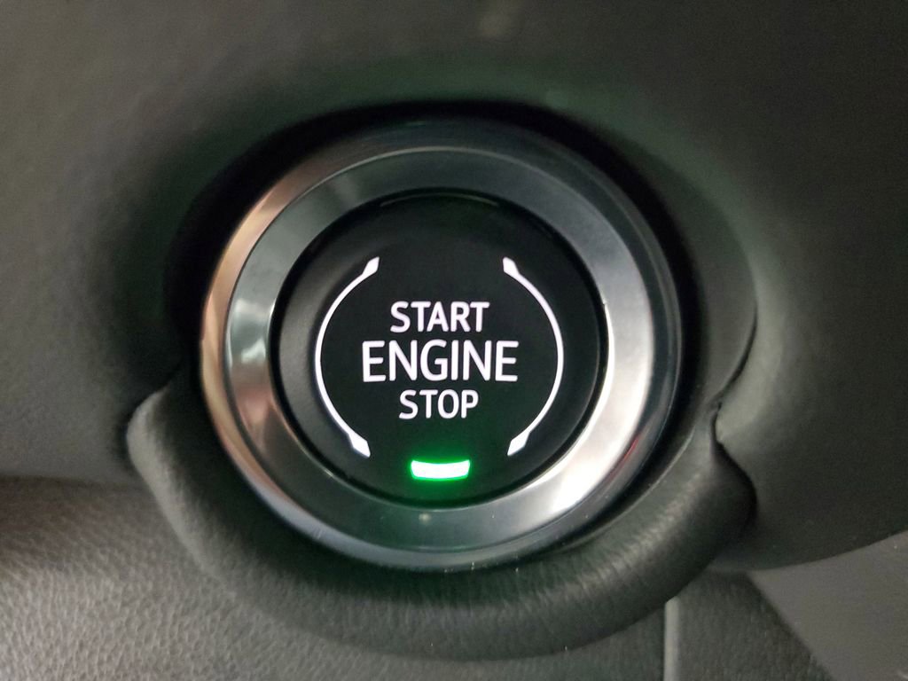 Used 2025 Chevrolet Suburban LS image 19