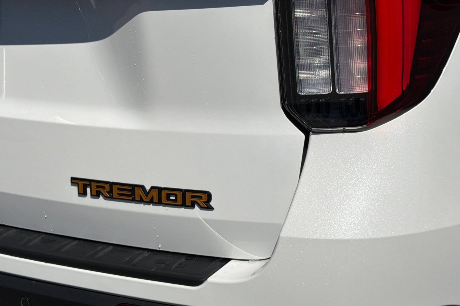 New 2026 Ford Explorer Tremor w/ Tremor Ultimate Package AWD/4WD image 35