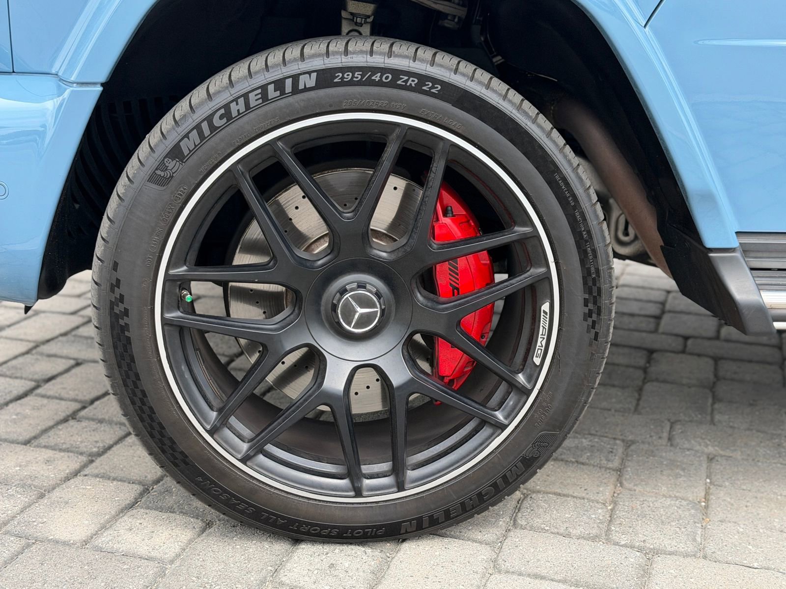 Used 2023 Mercedes-Benz G 63 AMG 4MATIC image 13