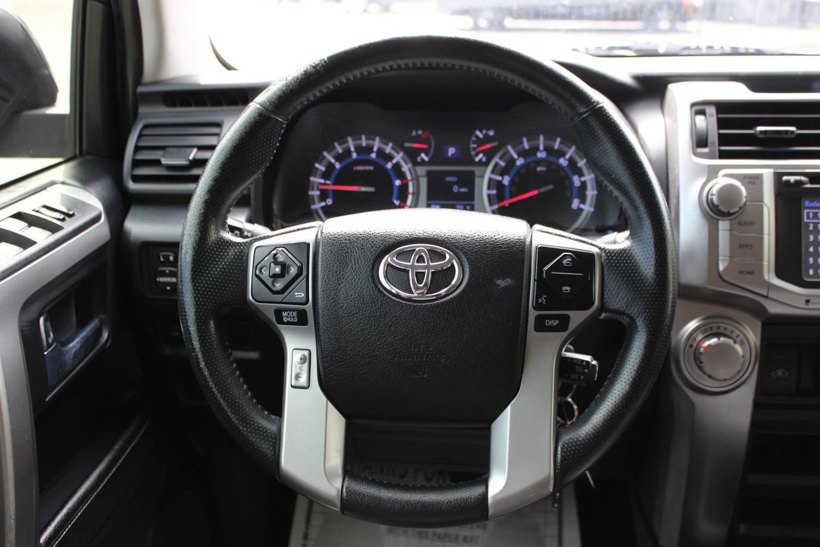 Used 2016 Toyota 4Runner Limited image 30