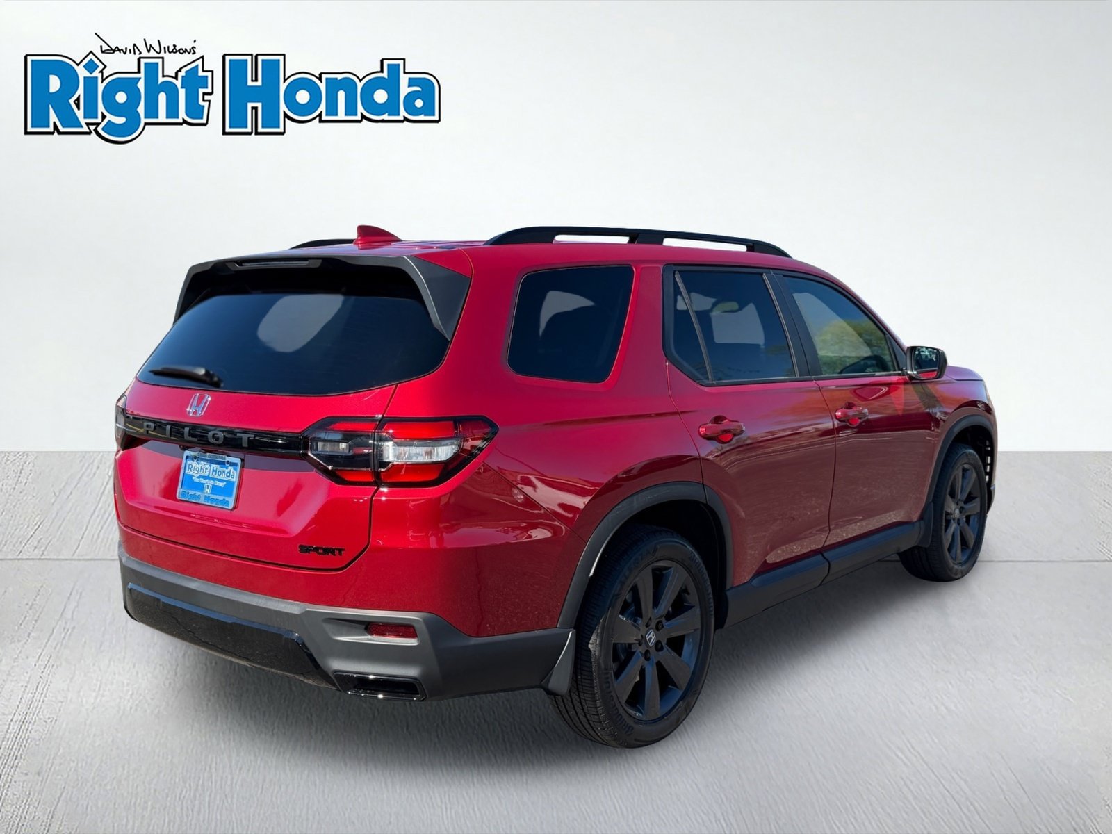 New 2026 Honda Pilot Sport image 5