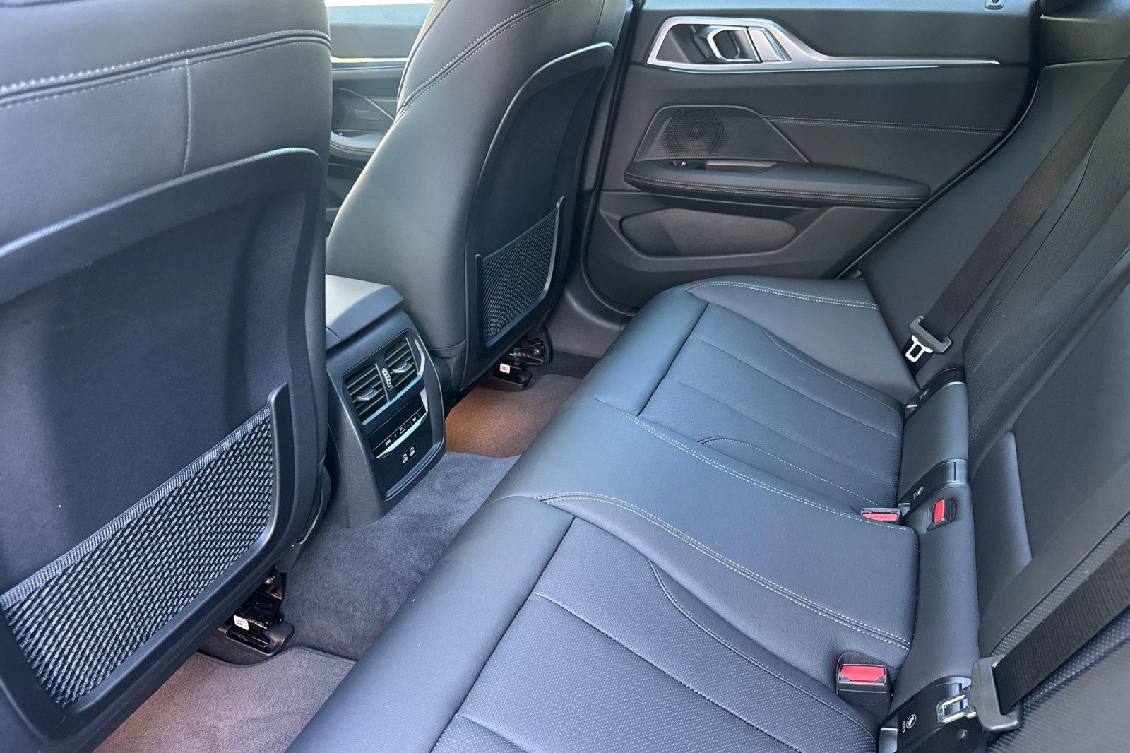 Certified 2023 BMW i4 eDrive40 w/ Premium Package RWD image 15