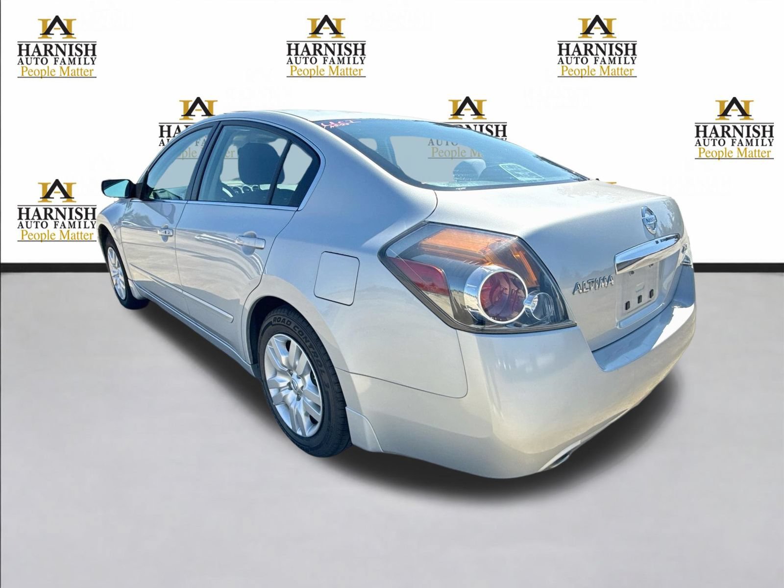 Used 2011 Nissan Altima 2.5 S FWD image 3