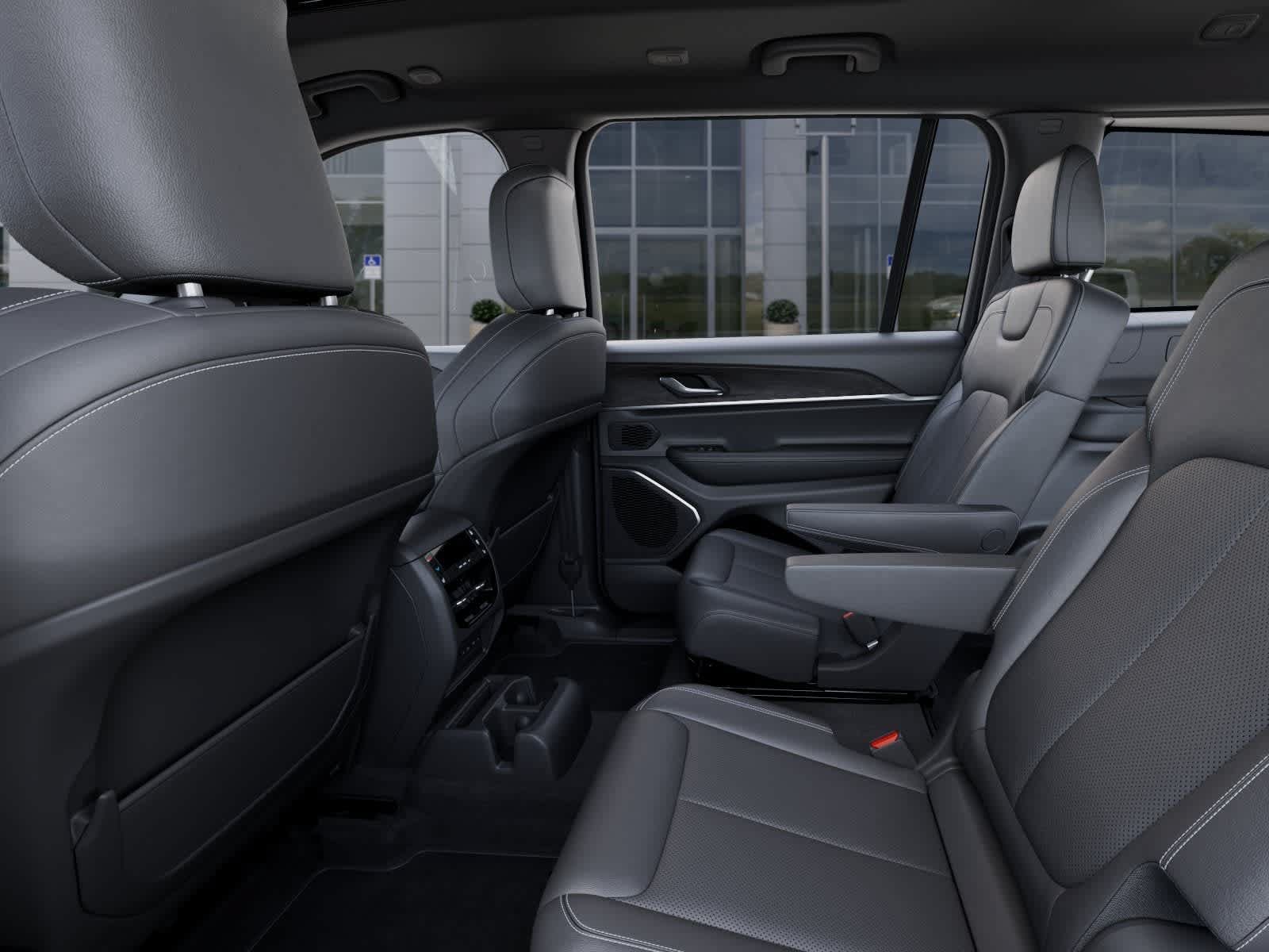 New 2027 Jeep Grand Cherokee L Limited AWD/4WD image 23