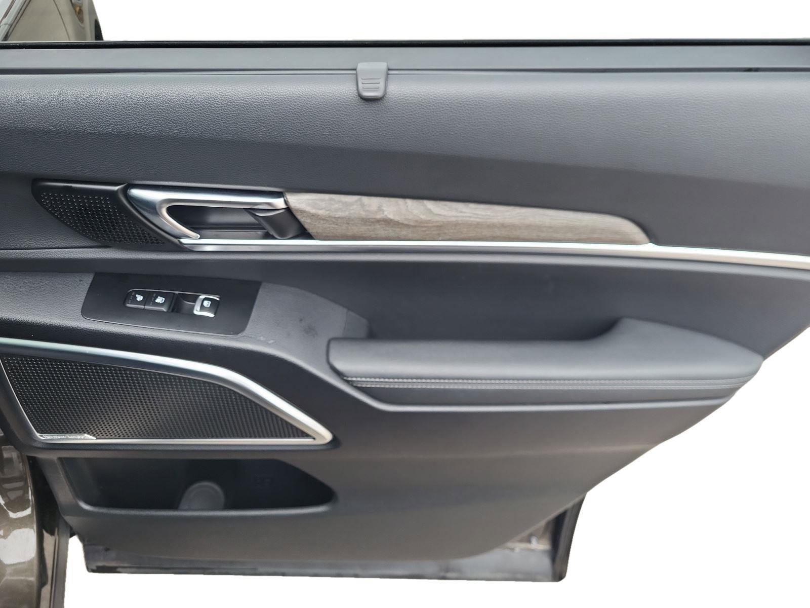 Used 2022 Kia Telluride SX image 26