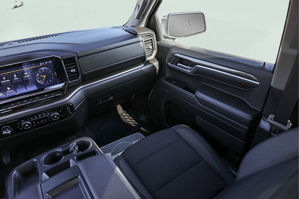 Used 2023 Chevrolet Silverado 1500 LT RWD image 28