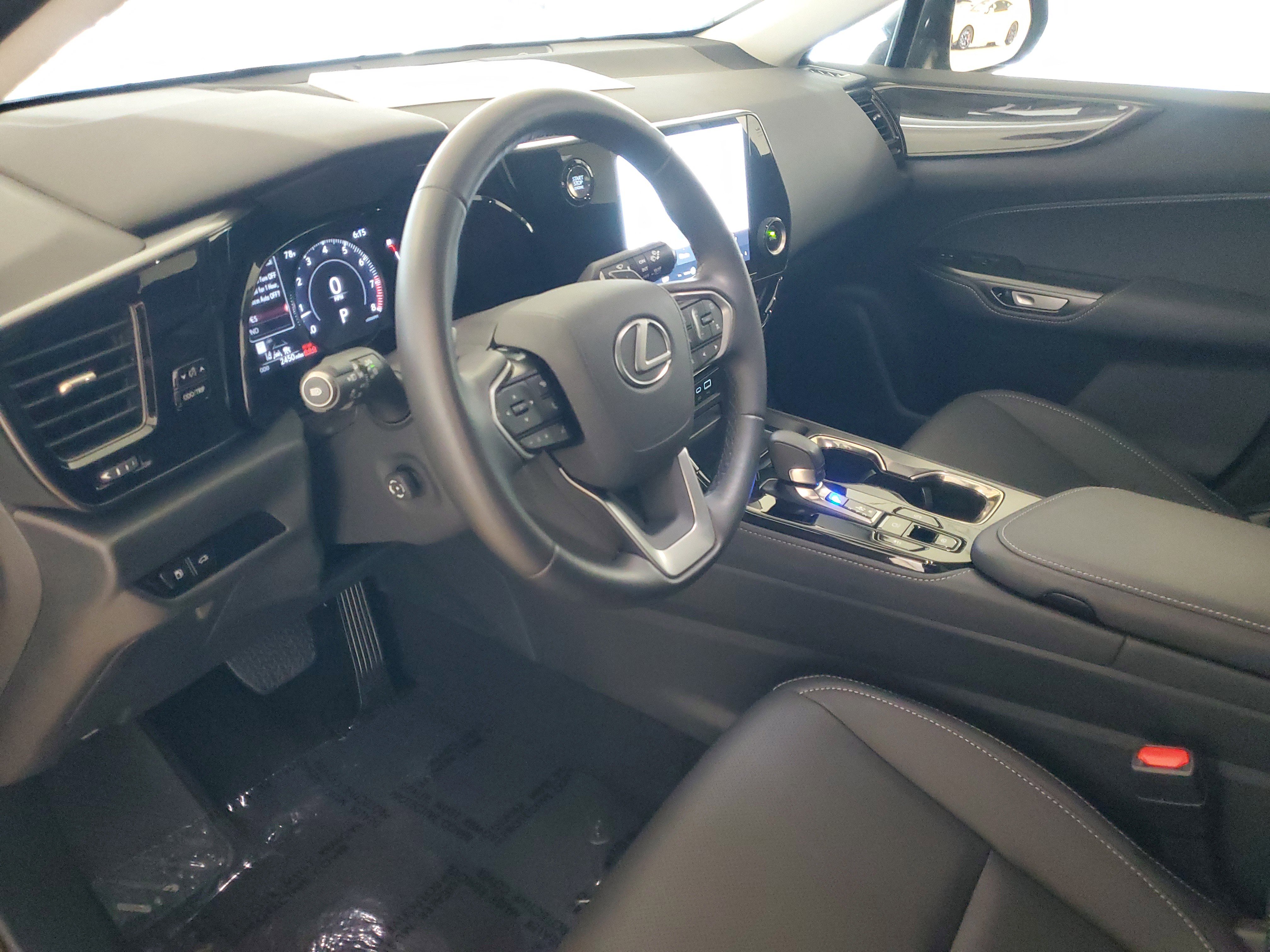 Certified 2025 Lexus NX 250 FWD w/ Premium Package image 20