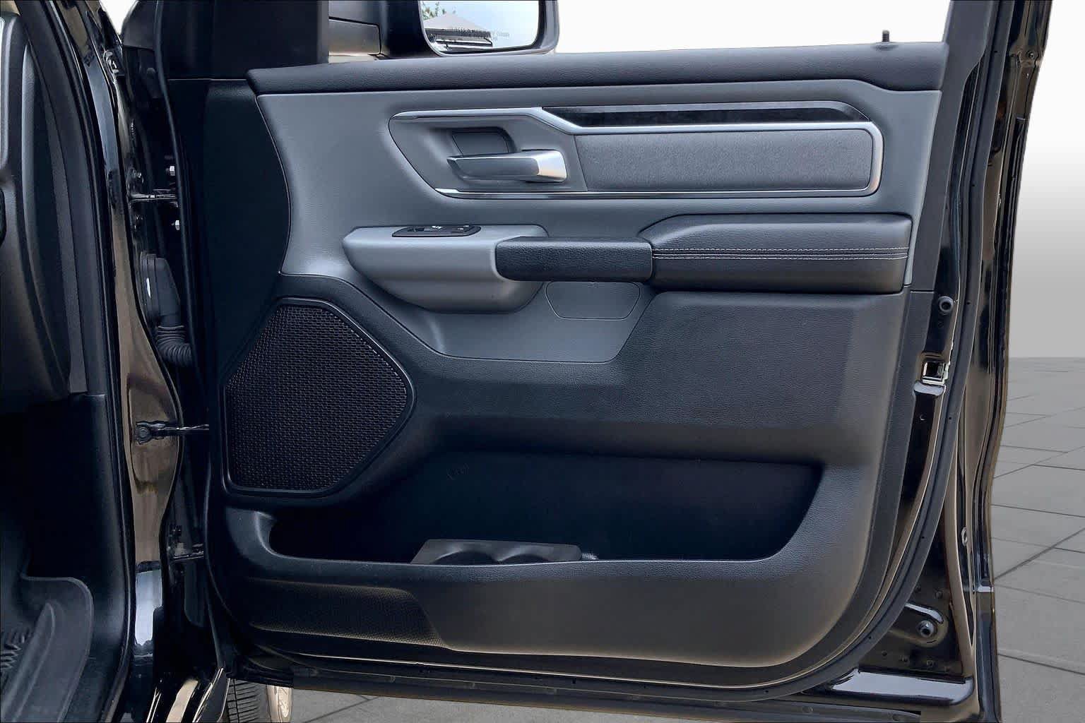 Used 2019 RAM 1500 Big Horn AWD/4WD image 22