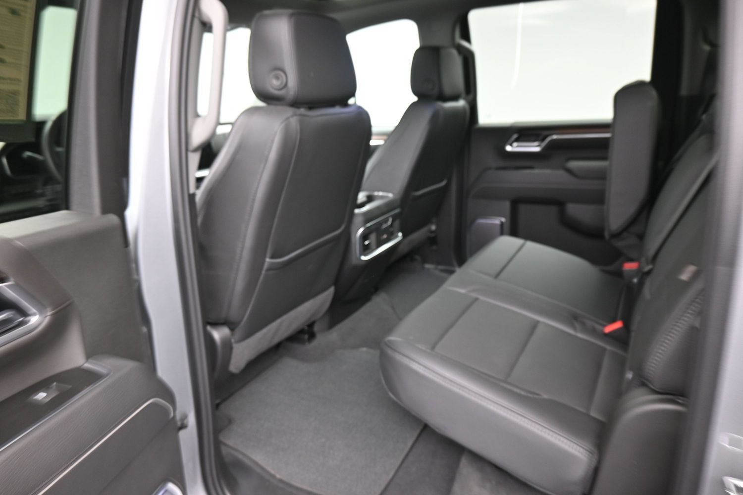 Used 2026 GMC Sierra 3500 Denali w/ Denali Reserve Package AWD/4WD image 17