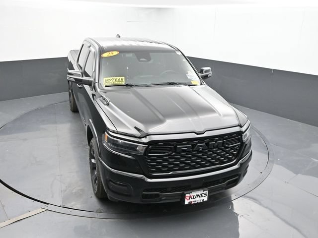 Used 2025 RAM 1500 Big Horn AWD/4WD image 33