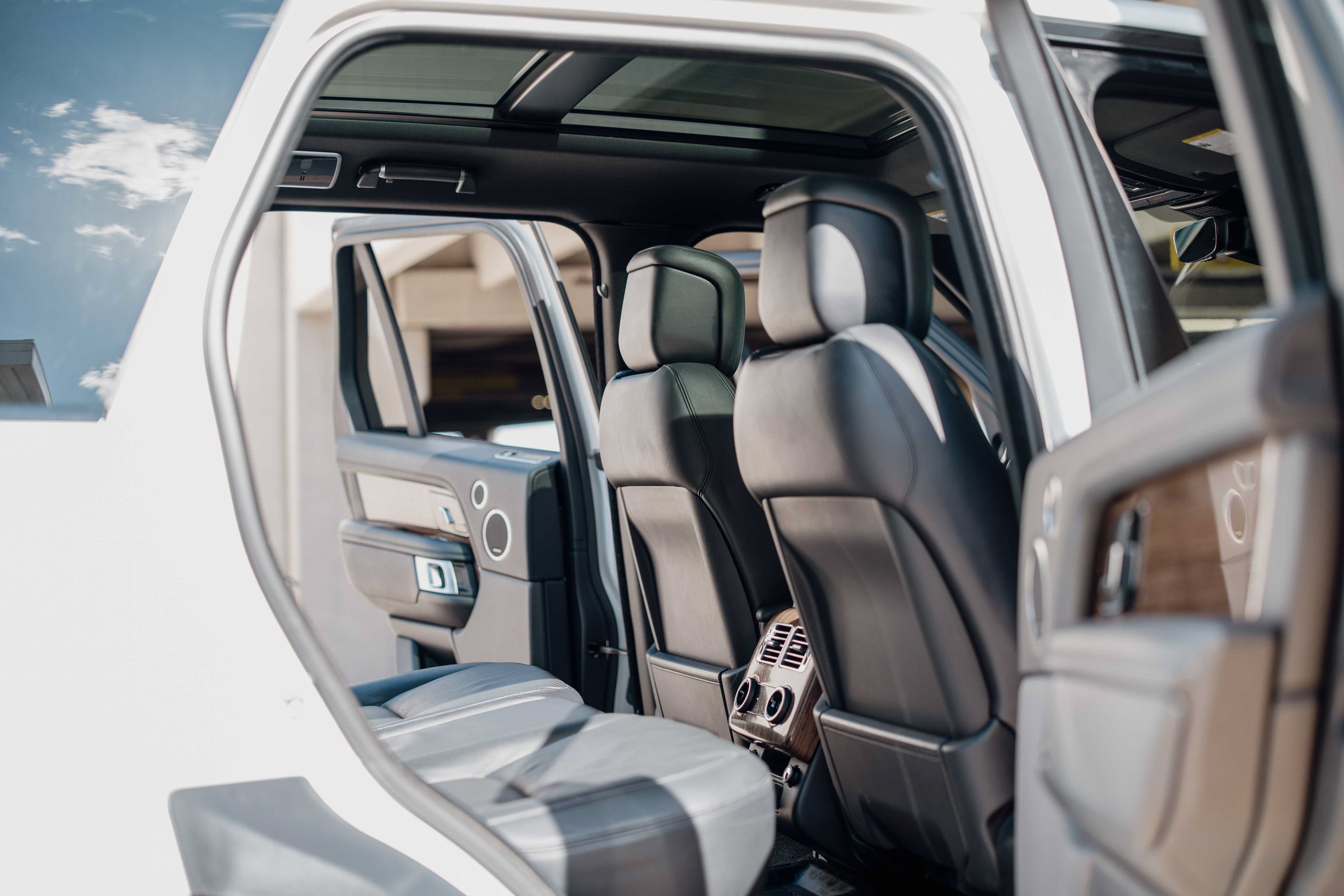 Used 2019 Land Rover Range Rover HSE AWD/4WD image 19