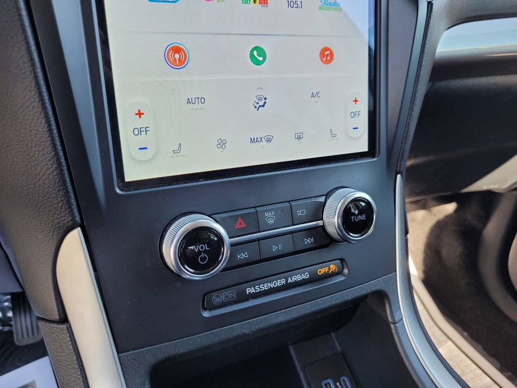 Used 2024 Ford Edge SEL image 19