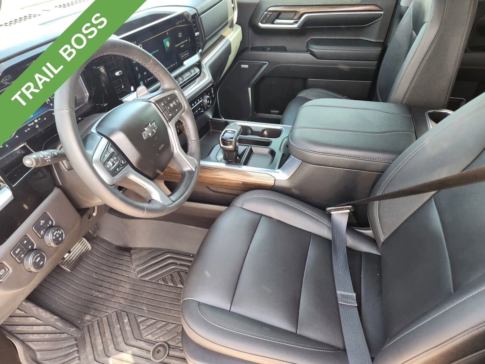 Used 2023 Chevrolet Silverado 1500 LT Trail Boss w/ Convenience Package II image 14