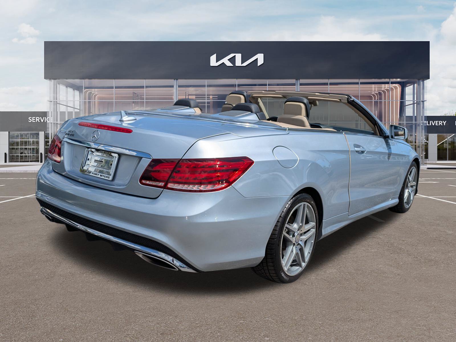 Used 2017 Mercedes-Benz E 400 Cabriolet image 4