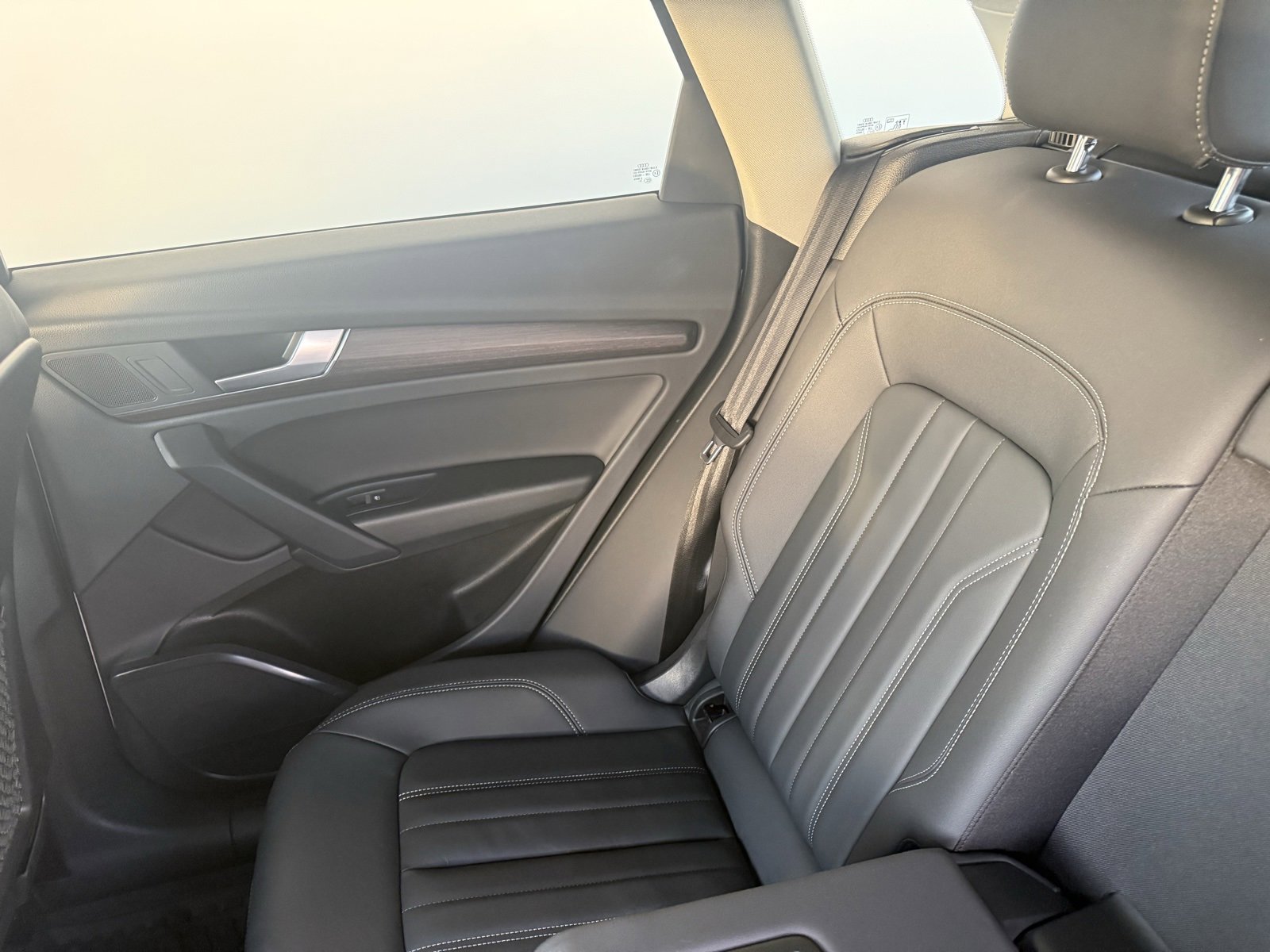 Used 2023 Audi Q5 2.0T Premium w/ Convenience Package image 29