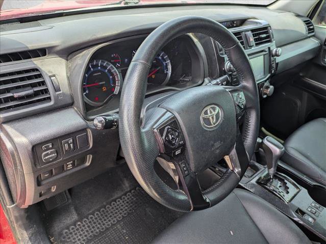 Used 2019 Toyota 4Runner TRD Off-Road Premium AWD/4WD image 10