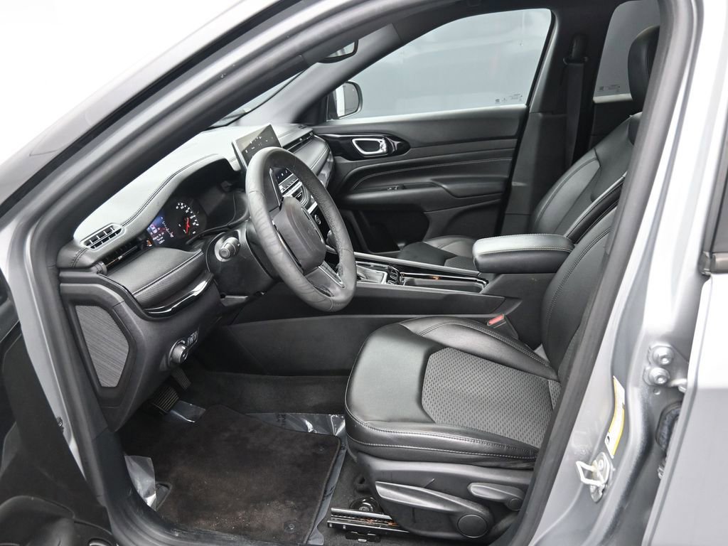 Used 2022 Jeep Compass Altitude image 17