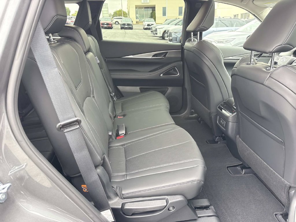 New 2027 INFINITI QX60 Luxe AWD/4WD image 21