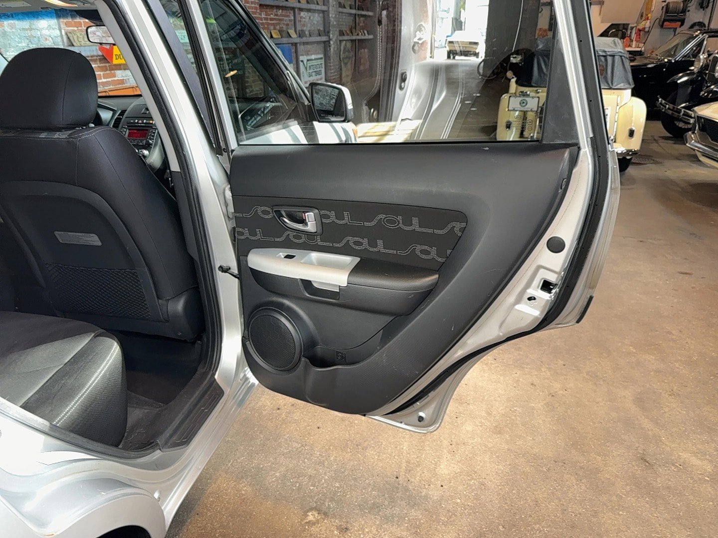 Used 2012 Kia Soul + image 62