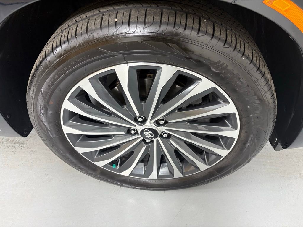 Used 2025 Hyundai Palisade Calligraphy image 10