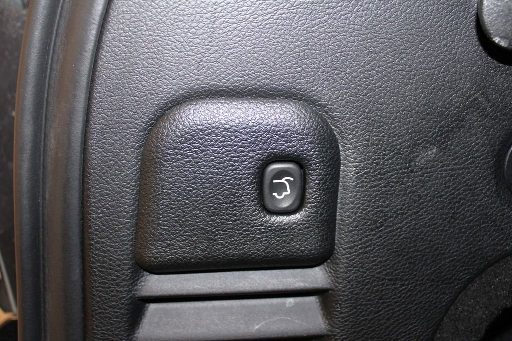 Used 2018 Jeep Grand Cherokee Altitude image 33