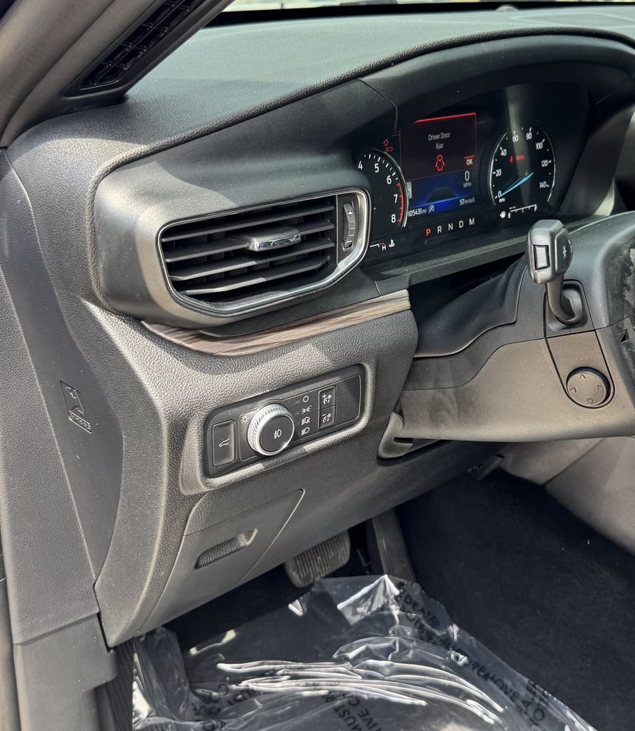 Used 2020 Ford Explorer Limited AWD/4WD image 14