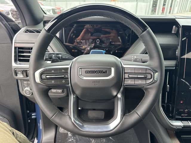 New 2026 GMC Yukon XL Denali w/ Denali Reserve Package AWD/4WD image 14